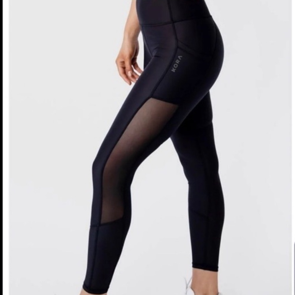 KORA ACTA Workout Pocket Mesh Side Panel Leggings Size XS